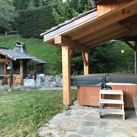 Chalet Velajule *